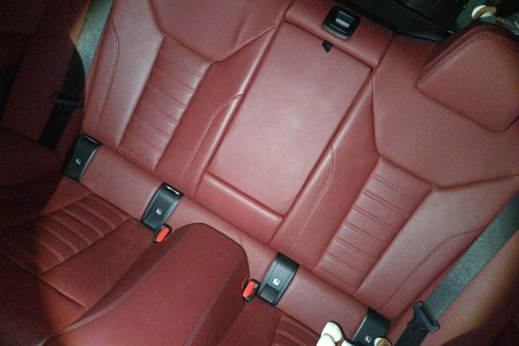 Used BMW 4 Series 2021 Restyled 425i M Sport Night Edition Left Rear Seat