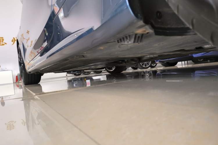 Used BMW 4 Series 2021 425i M Sport Night Edition Left Side Sill