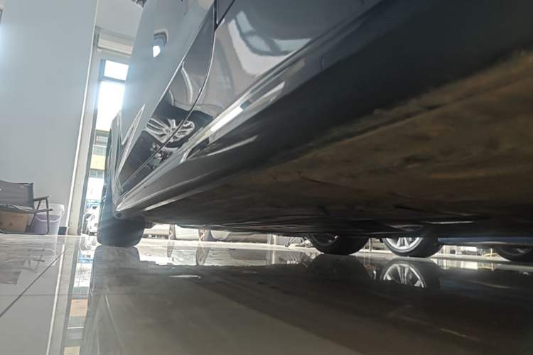 Used BMW 4 Series 2021 430i M Sport Night Edition Left Side Sill