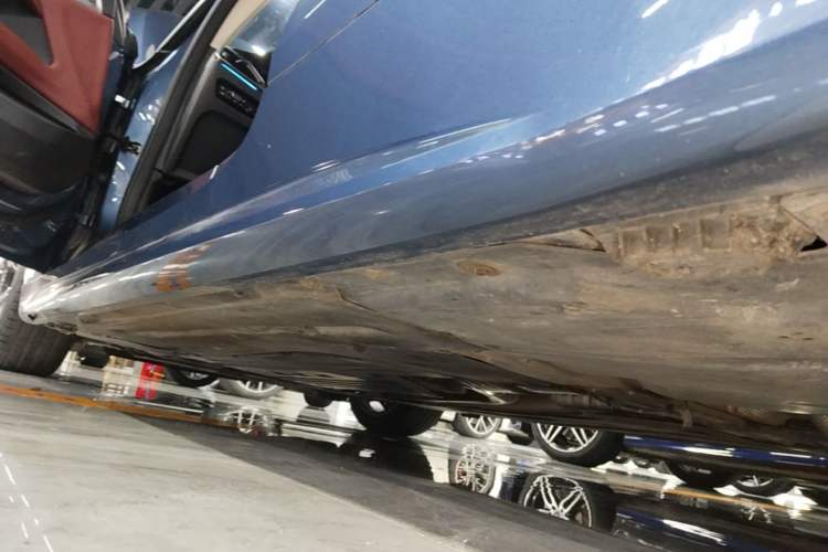 Used BMW 4 Series 2021 Restyled 425i M Sport Package Left Side Sill