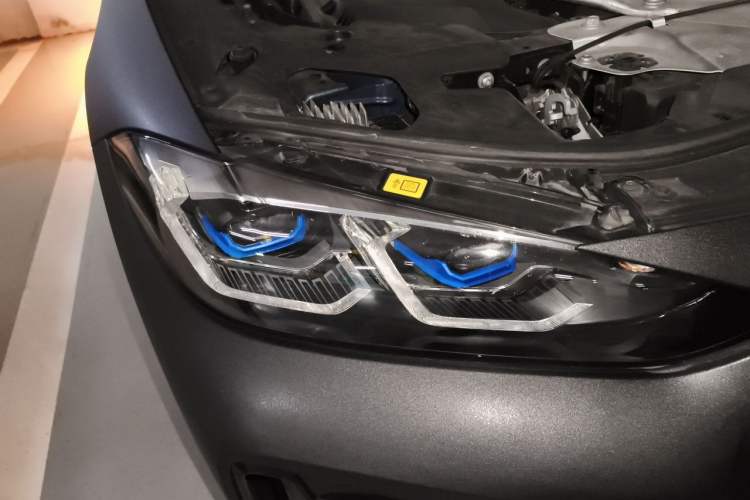 Used BMW 4 Series 2021 425i M Sport Night Edition Right Front Headlight