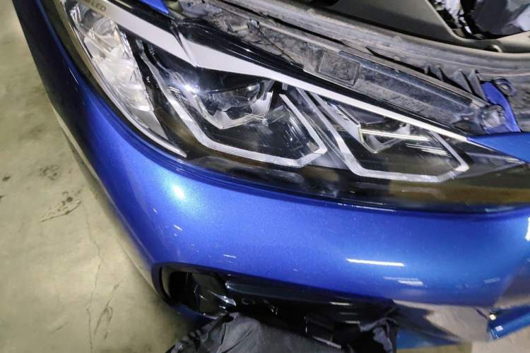 Used BMW 4 Series 2021 425i M Sport Package Right Front Headlight