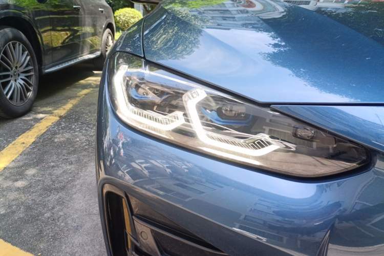 Used BMW 4 Series 2021 425i M Sport Night Edition Right Front Headlight