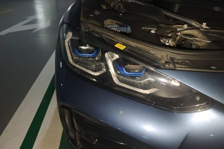 Used BMW 4 Series 2021 425i M Sport Night Edition Right Front Headlight
