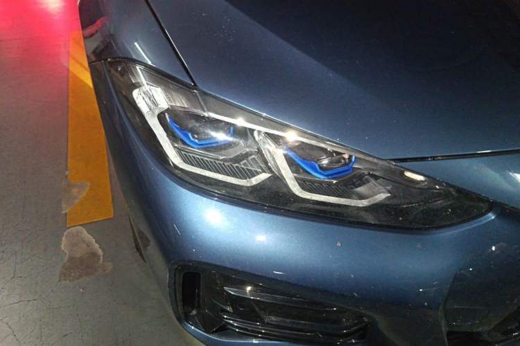 Used BMW 4 Series 2021 Restyled 425i M Sport Night Edition Right Front Headlight