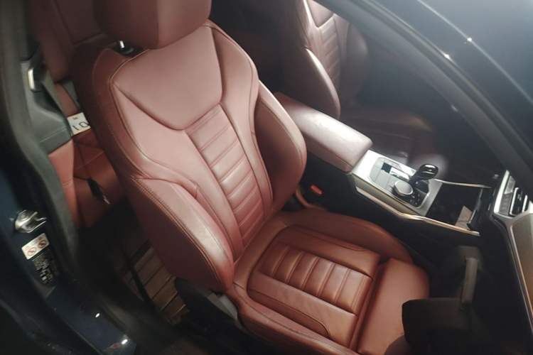Used BMW 4 Series 2021 430i M Sport Night Edition Right Front Seat