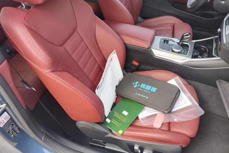 Used BMW 4 Series 2021 Facelifted 430i M Sport Night Edition Right Front Seat
