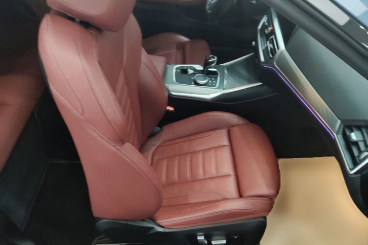 Used BMW 4 Series 2021 425i M Sport Night Edition Right Front Seat