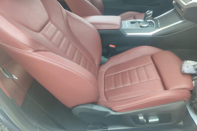 Used BMW 4 Series 2021 425i M Sport Package Right Front Seat