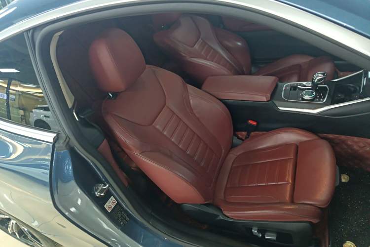 Used BMW 4 Series 2021 425i M Sport Package Right Front Seat