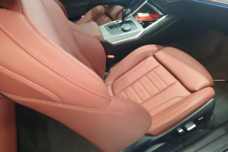 Used BMW 4 Series 2021 425i M Sport Night Edition Right Front Seat