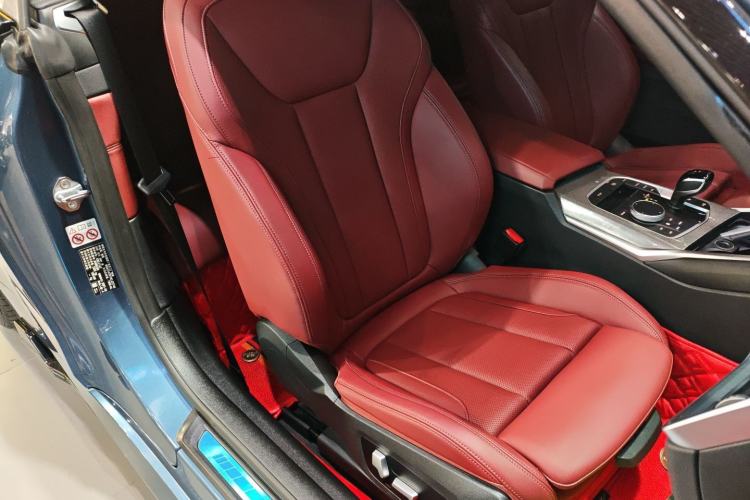 Used BMW 4 Series 2021 Restyled 430i Convertible M Sport Night Edition Right Front Seat