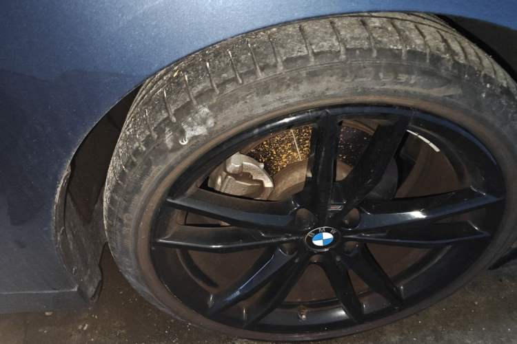 Used BMW 4 Series 2021 425i M Sport Night Edition Right Front Wheel Hub