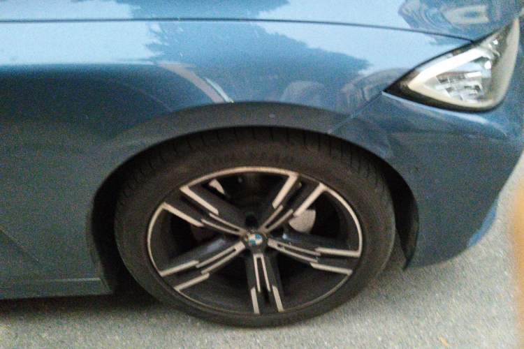 Used BMW 4 Series 2021 Restyled 425i M Sport Package Right Front Wheel Hub