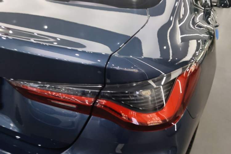 Used BMW 4 Series 2021 425i M Sport Night Edition Right Rear Taillight