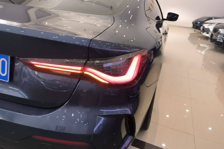 Used BMW 4 Series 2021 425i M Sport Night Edition Right Rear Taillight