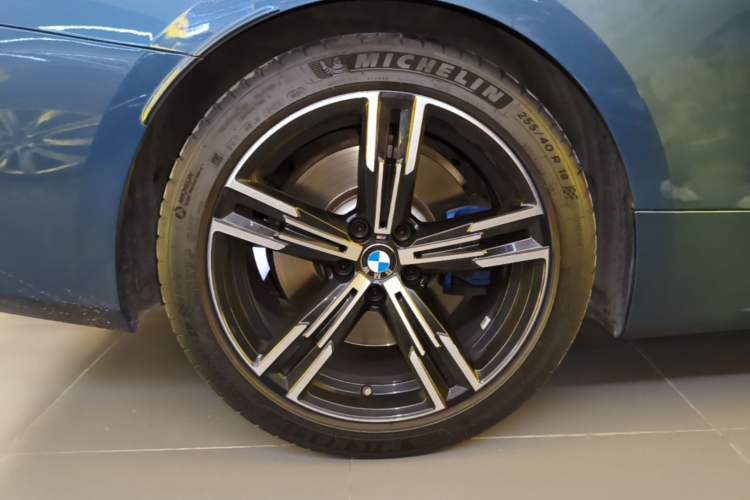 Used BMW 4 Series 2021 Restyled 425i M Sport Package Right Rear Wheel Hub