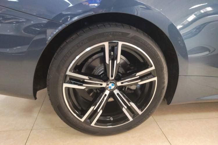 Used BMW 4 Series 2021 425i M Sport Package Right Rear Wheel Hub