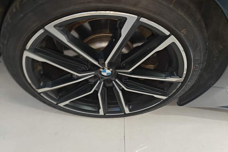 Used BMW 4 Series 2021 430i M Sport Night Edition Right Rear Wheel Hub