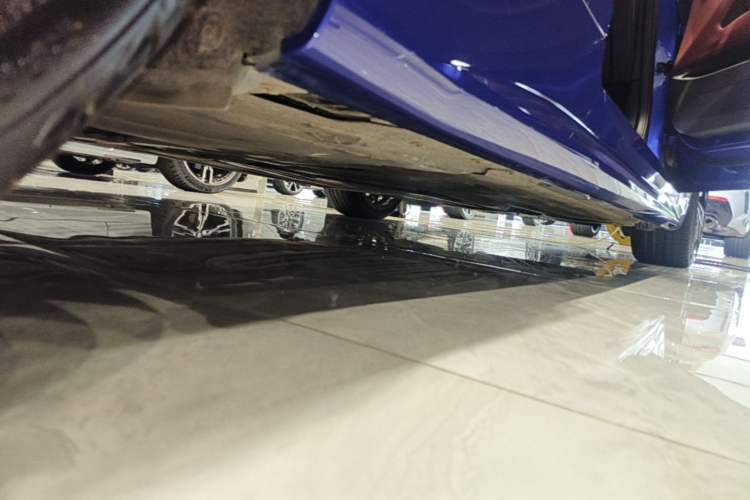 Used BMW 4 Series 2021 425i M Sport Night Edition Right Side Sill