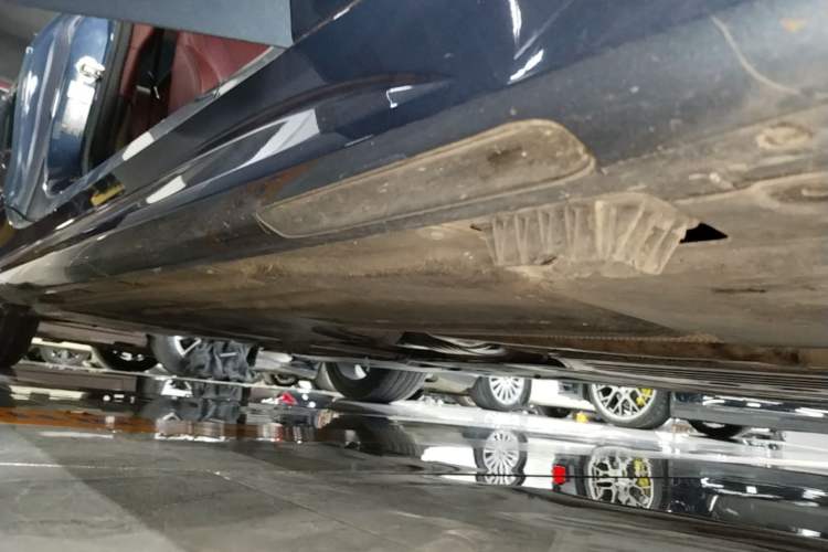Used BMW 4 Series 2021 Restyled 425i M Sport Package Right Side Sill