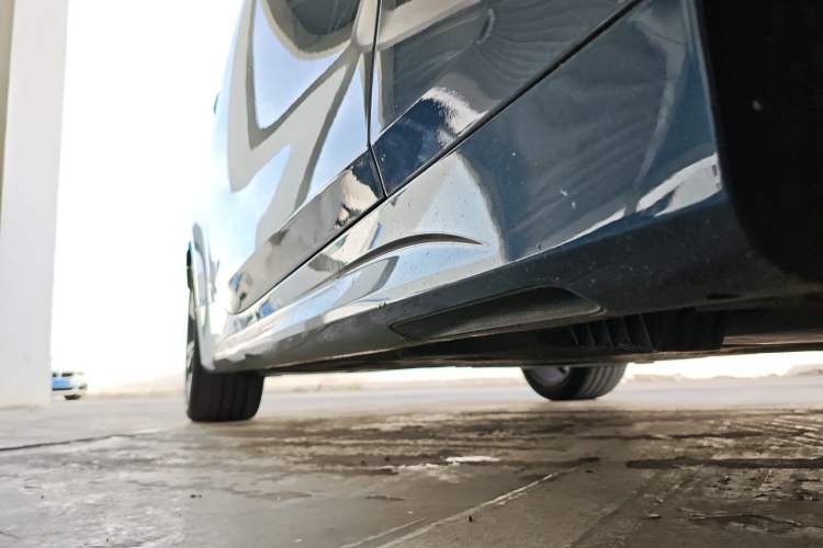 Used BMW 4 Series 2021 425i M Sport Package Right Side Sill