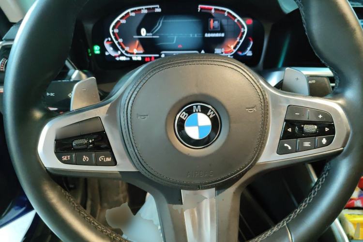 Used BMW 4 Series 2021 425i M Sport Package Steering Wheel