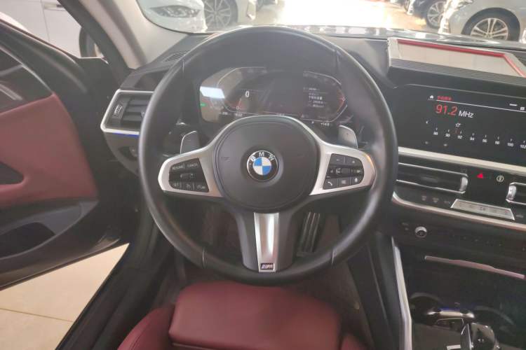 Used BMW 4 Series 2021 425i M Sport Package Steering Wheel