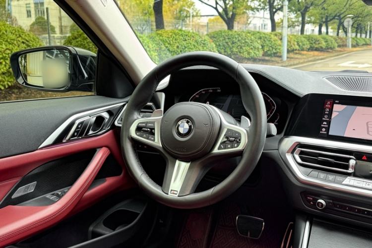 Used BMW 4 Series 2021 425i M Sport Package Steering Wheel