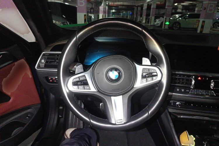 Used BMW 4 Series 2021 Restyled 425i M Sport Night Edition Steering Wheel