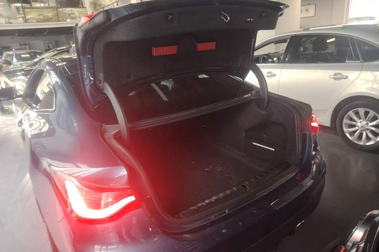 Used BMW 4 Series 2021 430i M Sport Night Edition Trunk