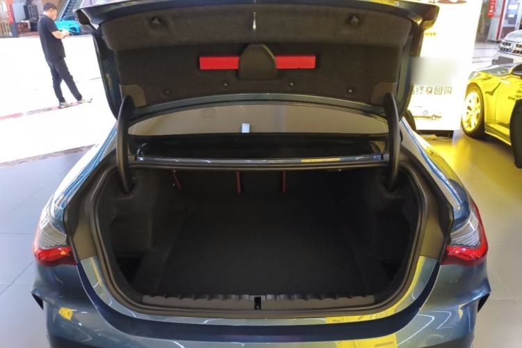 Used BMW 4 Series 2021 Restyled 425i M Sport Package Trunk