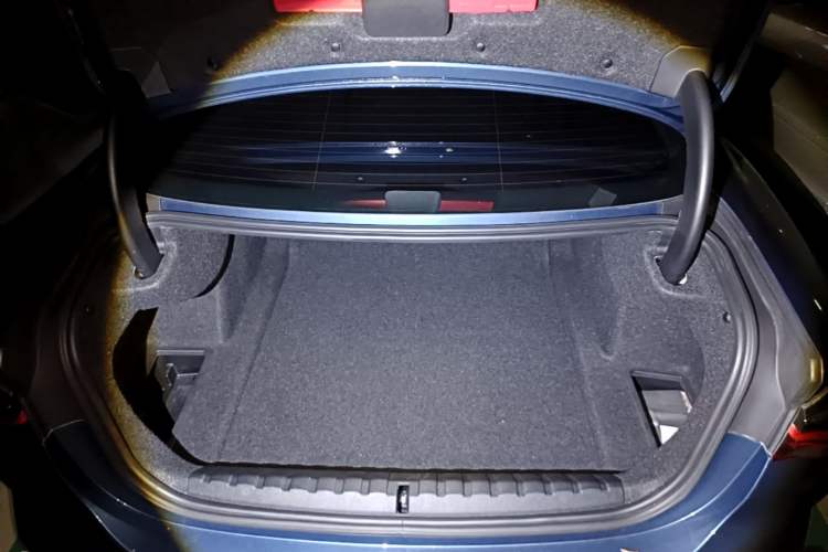 Used BMW 4 Series 2021 425i M Sport Package Trunk