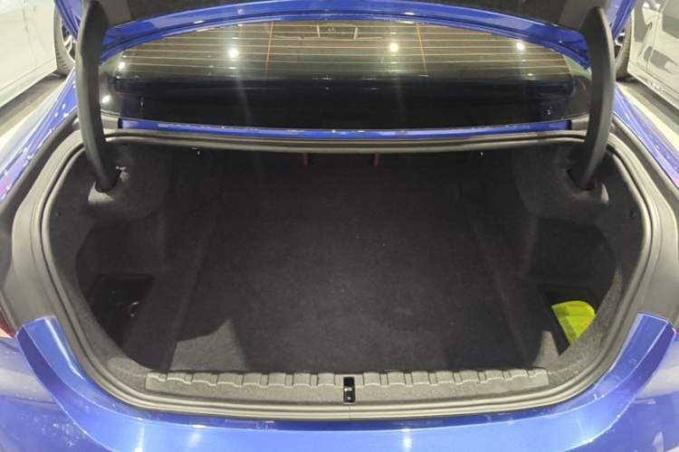 Used BMW 4 Series 2021 425i M Sport Night Edition Trunk