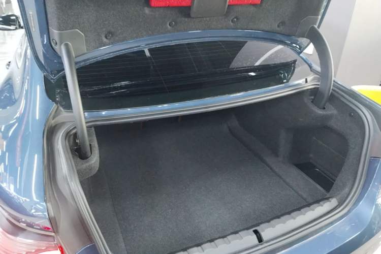 Used BMW 4 Series 2021 Restyled 425i M Sport Package Trunk