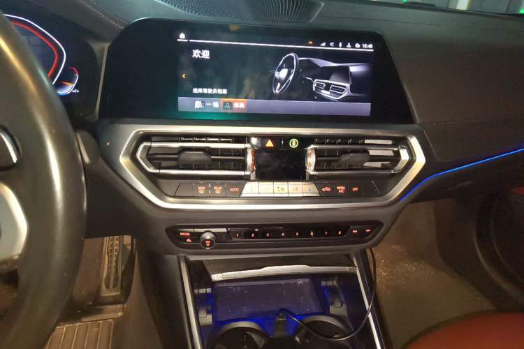 Used BMW 4 Series 2021 Restyled 425i M Sport Night Edition Audio And AC Panel