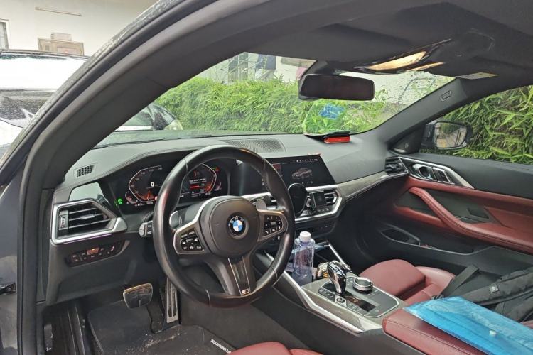 Used BMW 4 Series 2021 430i M Sport Night Edition Center Console