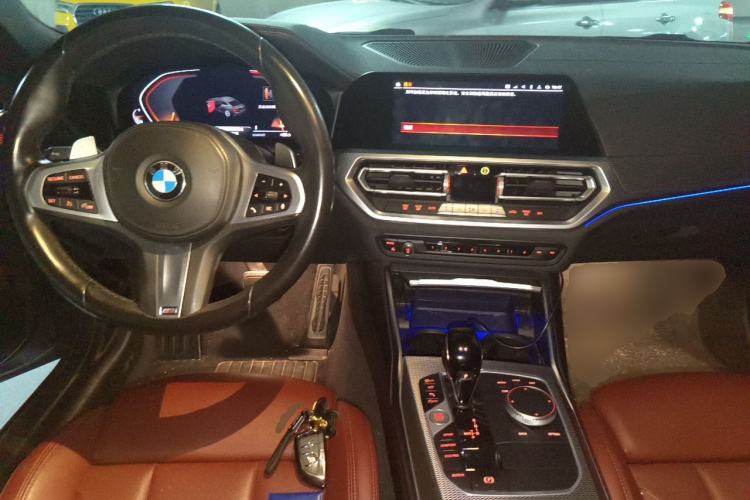 Used BMW 4 Series 2021 Restyled 425i M Sport Night Edition Center Console