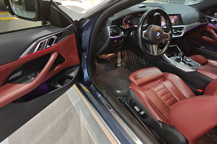 Used BMW 4 Series 2021 425i M Sport Night Edition Driver Seat