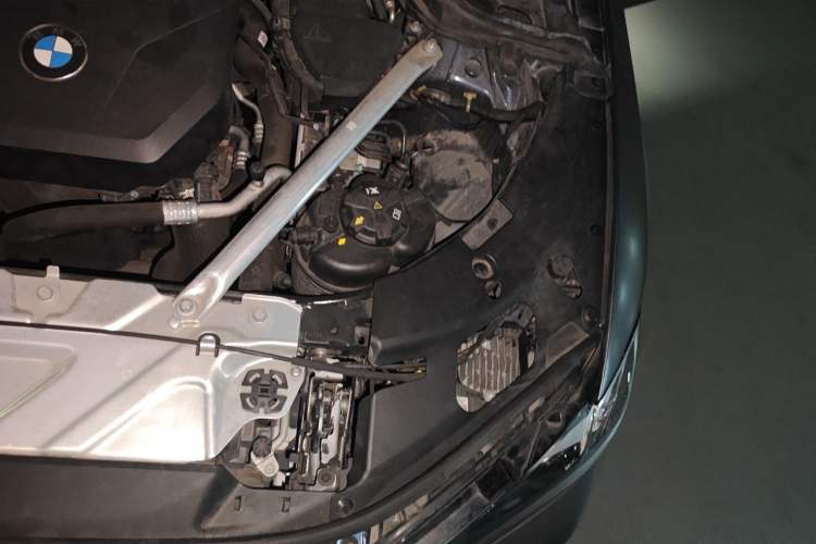 Used BMW 4 Series 2021 425i M Sport Package Engine Bay Left
