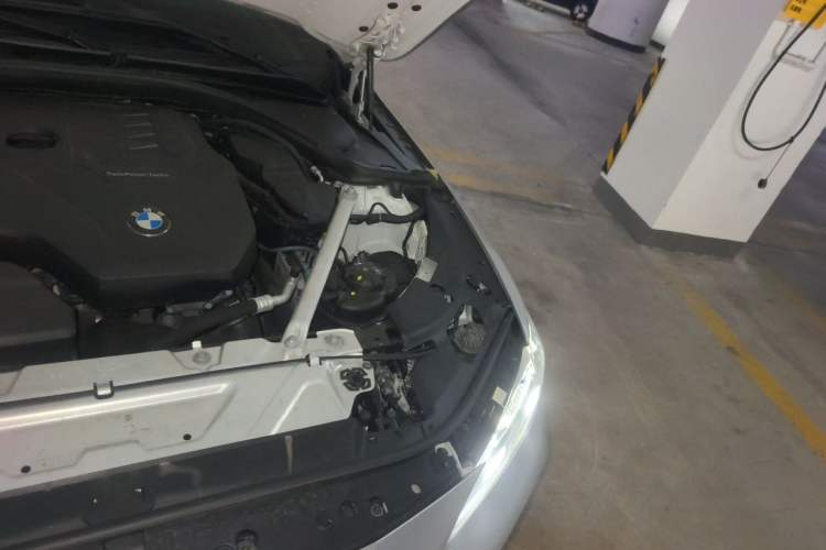 Used BMW 4 Series 2021 425i M Sport Night Edition Engine Bay Left