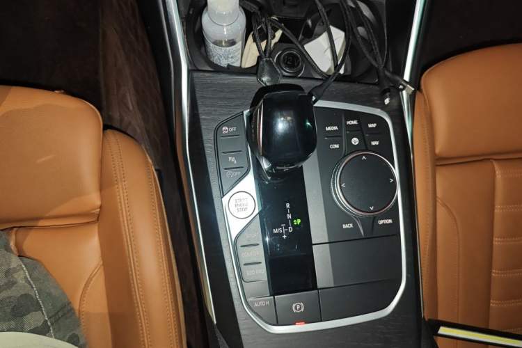 Used BMW 4 Series 2021 425i M Sport Package Gear Lever