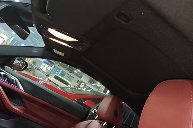 Used BMW 4 Series 2021 425i M Sport Night Edition Headliner