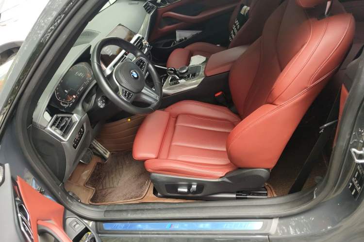 Used BMW 4 Series 2021 Facelifted 430i M Sport Night Edition Left Front Seat