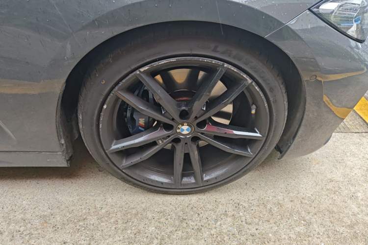 Used BMW 4 Series 2021 430i M Sport Night Edition Right Front Wheel Hub