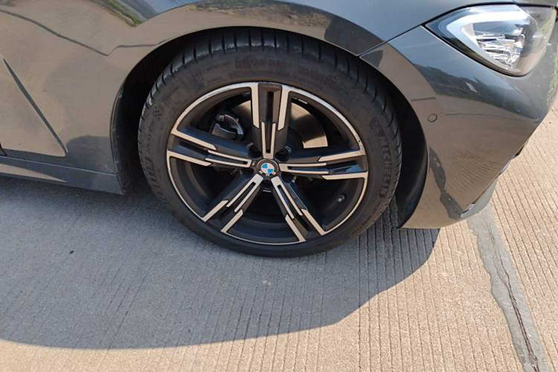 Used BMW 4 Series 2021 Restyled 425i M Sport Package Right Front Wheel Hub