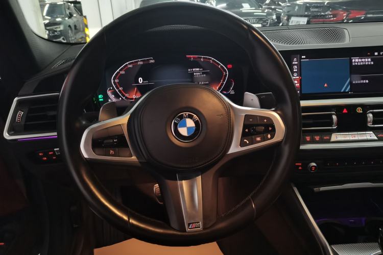 Used BMW 4 Series 2021 Restyled 425i M Sport Night Edition Steering Wheel