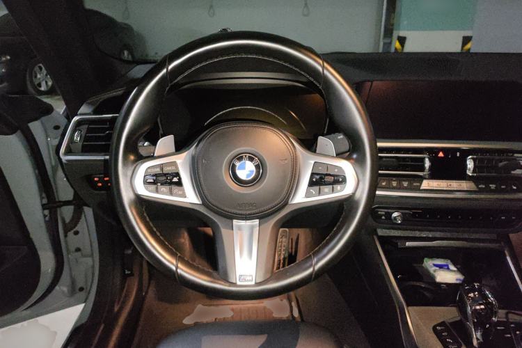 Used BMW 4 Series 2021 Facelifted 430i M Sport Night Edition Steering Wheel