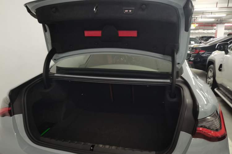 Used BMW 4 Series 2021 Restyled 425i M Sport Night Edition Trunk