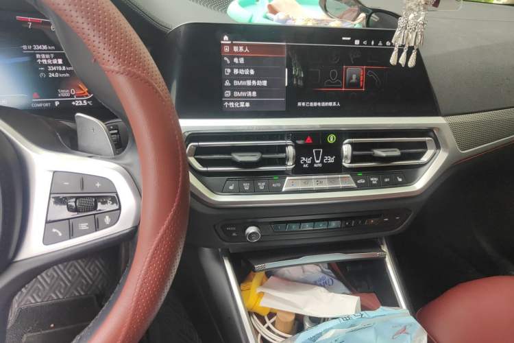 Used BMW 4 Series 2021 425i Convertible M Sport Night Edition Audio And AC Panel